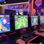 Engaging online gaming experience featuring 鉅城 branding with colorful graphics and player excitement.